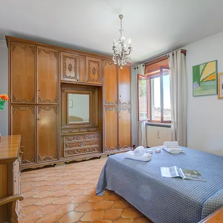 A Due Passi Dal Bosco: Hillside Apartment With Garden&Bbq - Happy Rentals Apartment