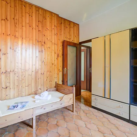 Apartment A Due Passi Dal Bosco: Hillside Apartment With Garden&Bbq - Happy Rentals