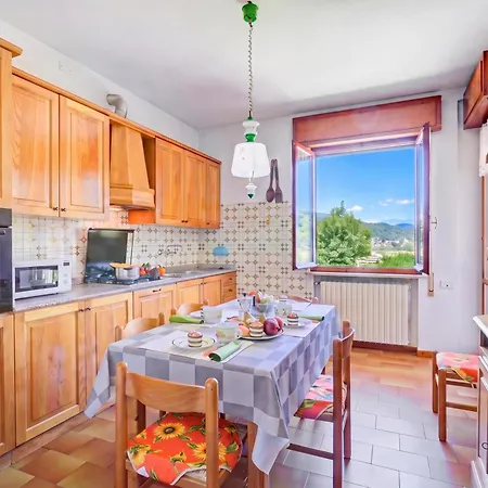 Appartement A Due Passi Dal Bosco: Hillside With Garden&bbq - Happy Laveno-Mombello