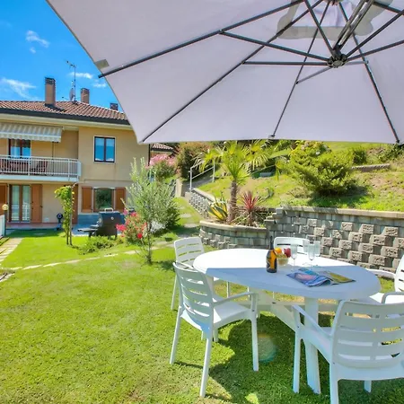 A Due Passi Dal Bosco: Hillside With Garden&bbq - Happy *