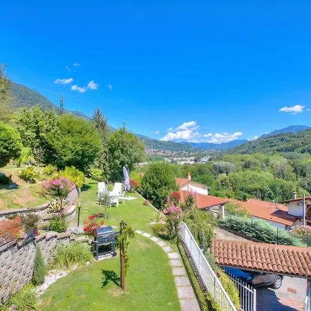 Appartement A Due Passi Dal Bosco: Hillside With Garden&bbq - Happy *