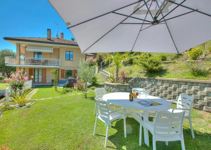 A Due Passi Dal Bosco - Happy Apartament