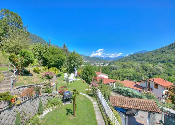 A Due Passi Dal Bosco - Happy Laveno-Mombello